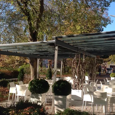 Und Garni Eurode Live Aparthotel 3*