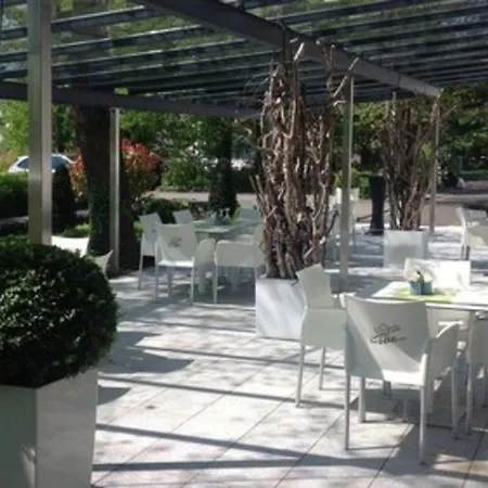 Aparthotel Und Garni Eurode Live